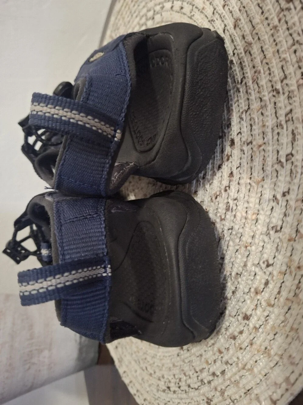 Keen Newport H2 Men's Blue & Black Outdoor Sandals Size 9.5.